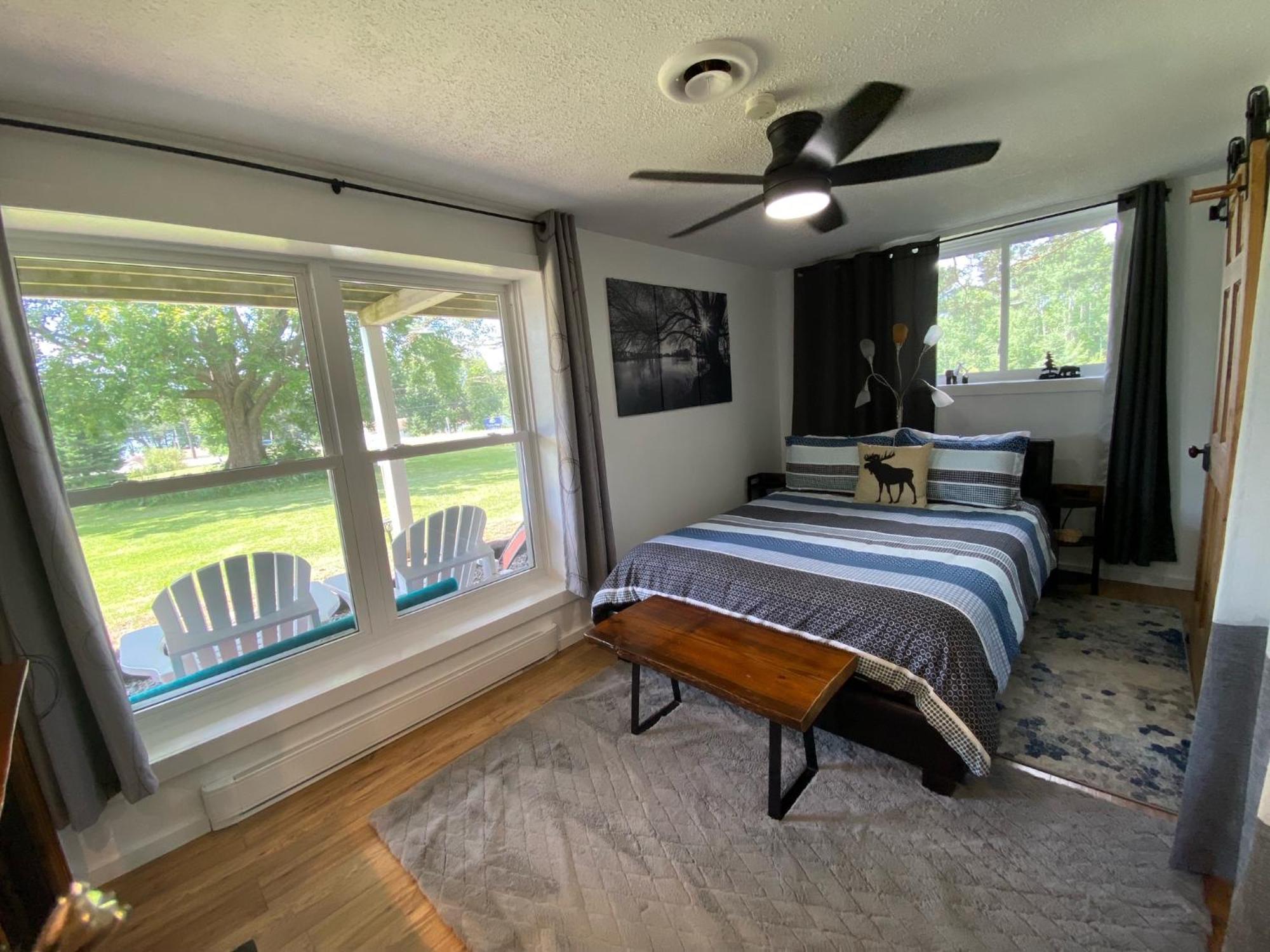 Our Place Up North Bnb Huntsville Buitenkant foto