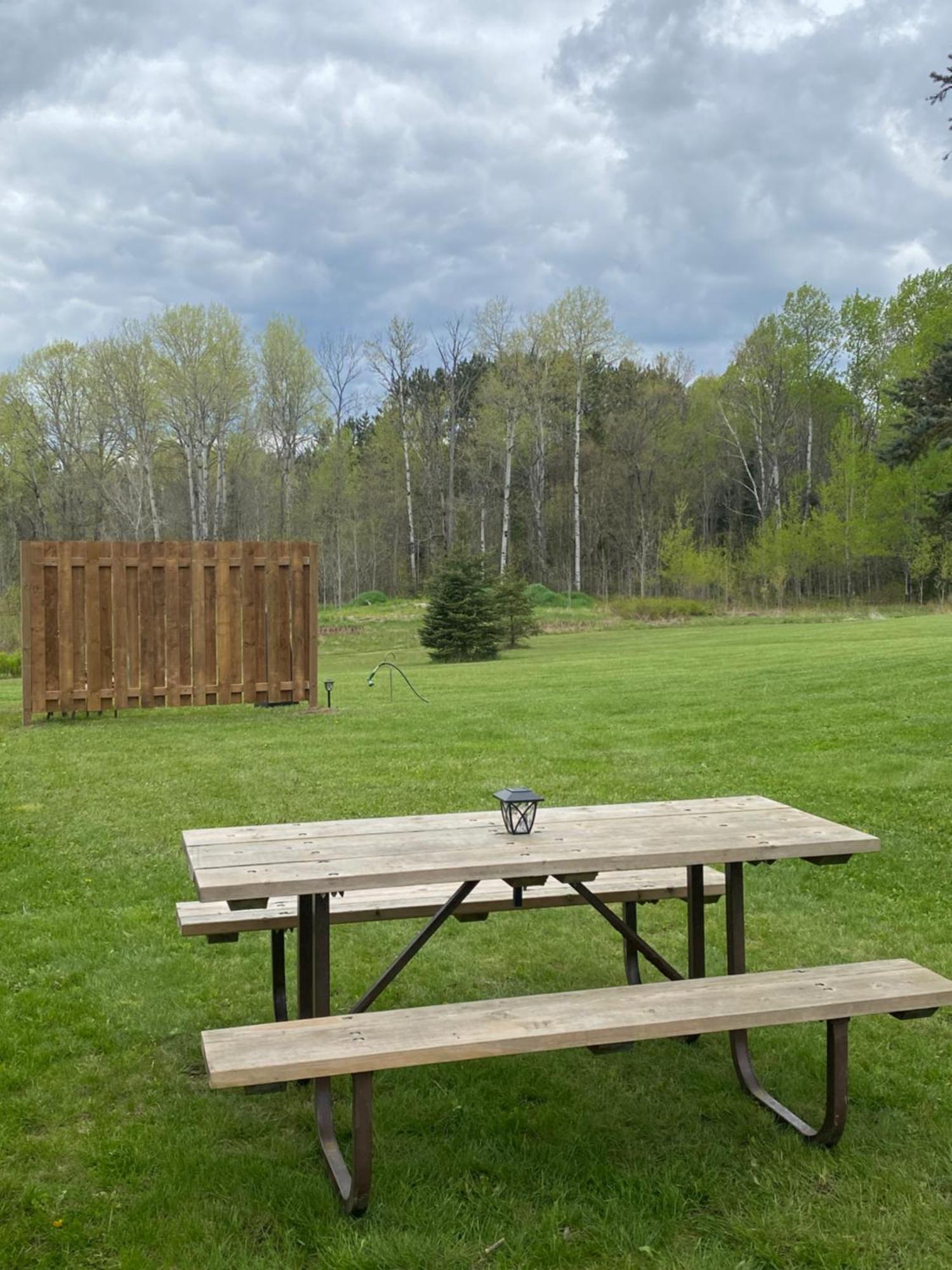 Our Place Up North Bnb Huntsville Buitenkant foto