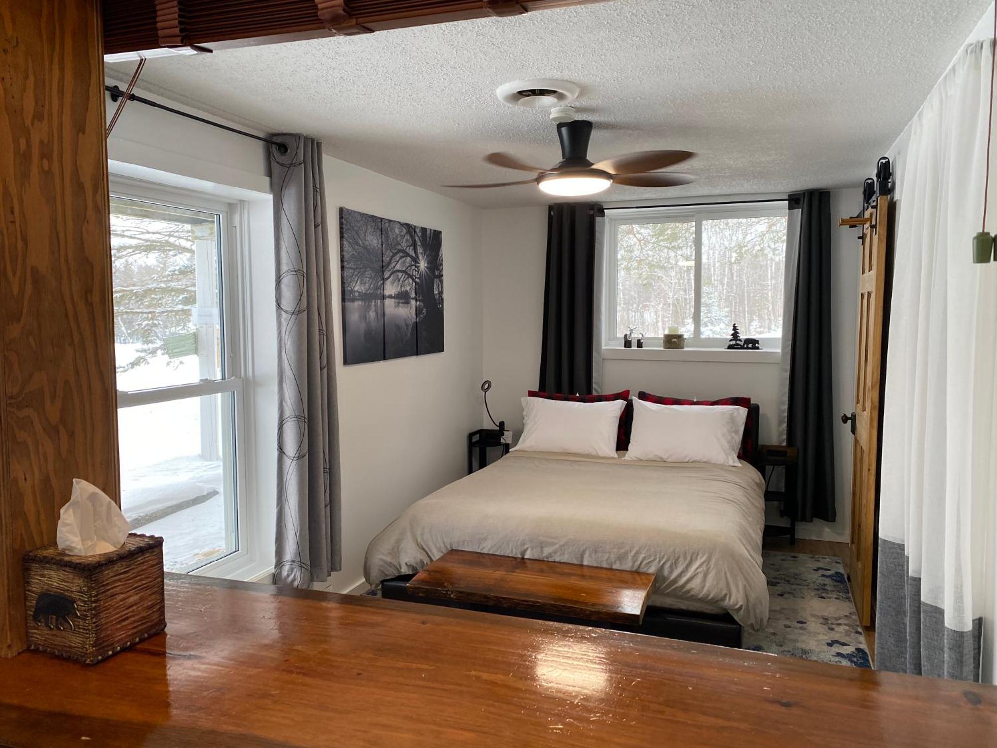 Our Place Up North Bnb Huntsville Buitenkant foto